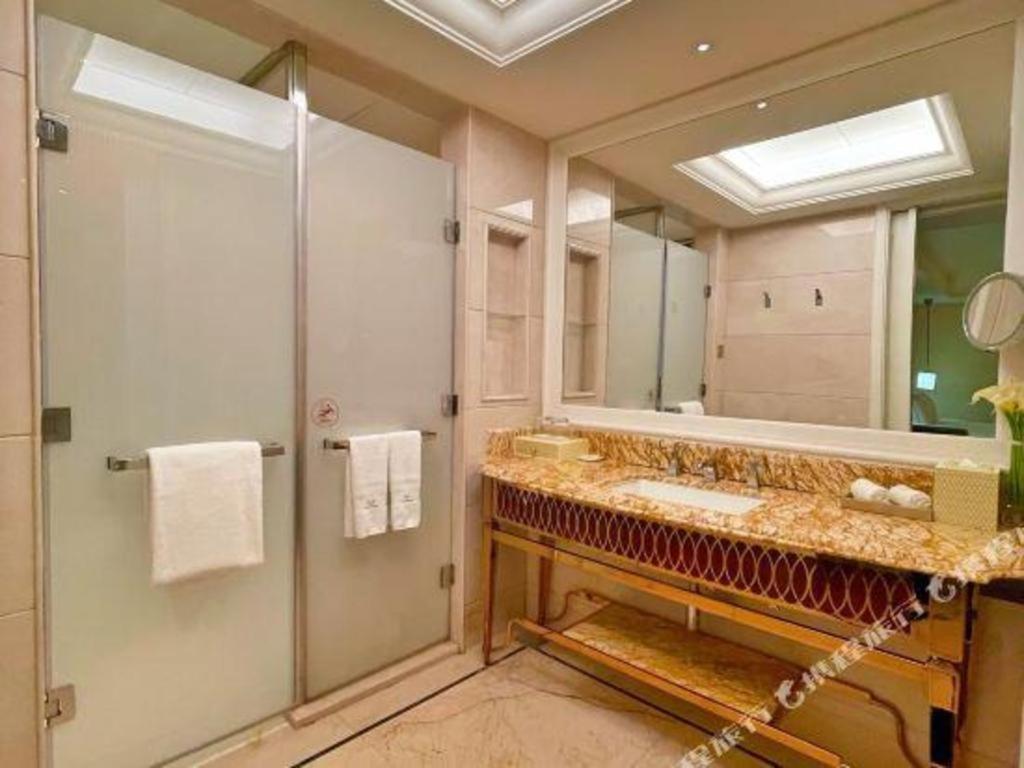 Lake Piedmont International Hotel Quảng Châu Ngoại thất bức ảnh